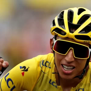 Egan Bernal vence, o ciclismo se orgulha!