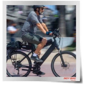 E-bike – Uma nova forma de se mover nas cidades — sem poluir, sem stress, com energia e responsabilidade ambiental.