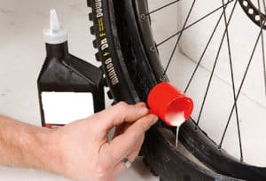 Pedaladas sem a preocupação constante com furos. Isso é o que as rodas tubeless oferecem.