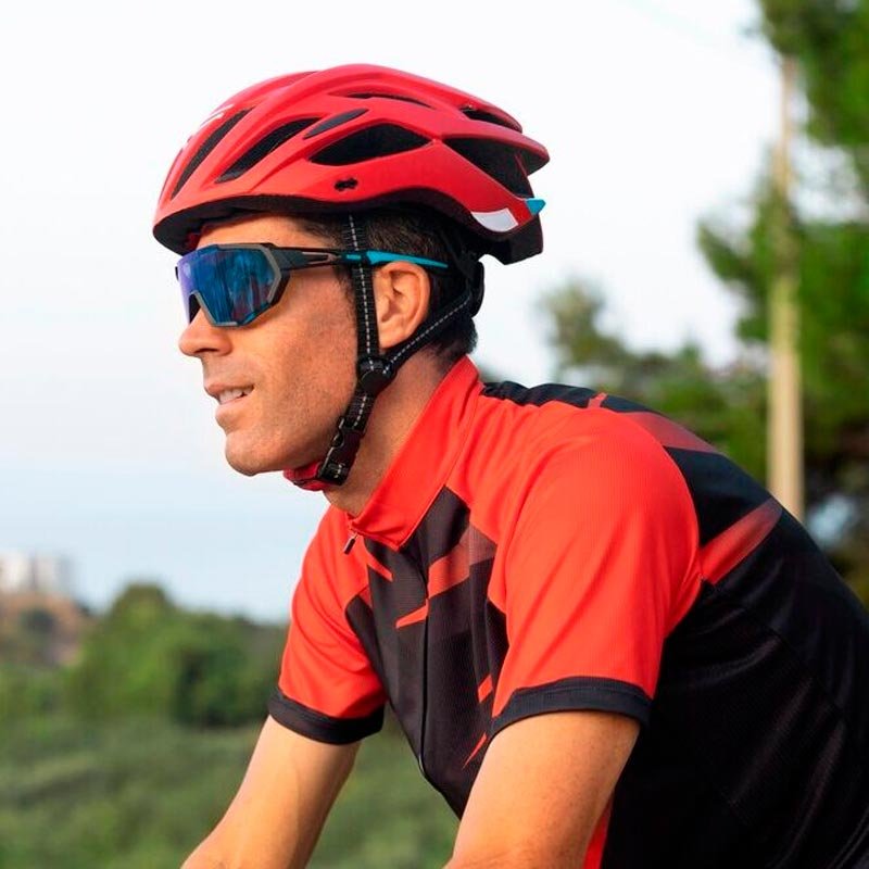 A Importância do Uso de Óculos no Ciclismo